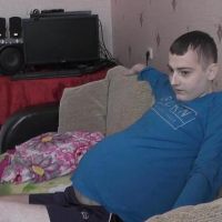 22-летний Юра Омельчук из Пинского района отчаянно борется за жизнь - фото
