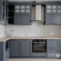 сочетание мебели и техники на кухне - фото