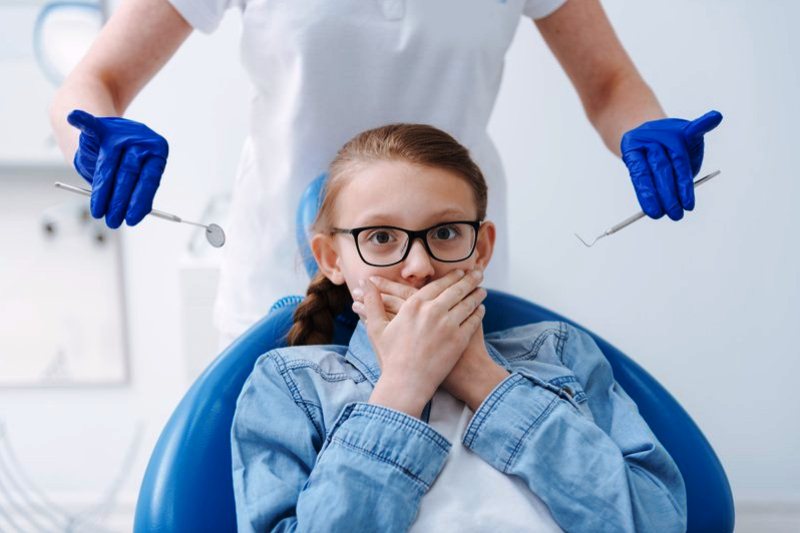 Как подготовить и отвести ребенка c аутизмом к стоматологу: советы профессионалов