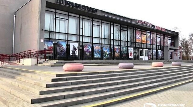 «Красный шелк», «Капитан Крюк», «Супергномы»: премьеры недели в кинотеатре «Победа» с 20 февраля