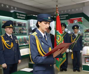 Брестская таможня отметила 86-летие торжественной церемонией с принятием присяги и награждением сотрудников