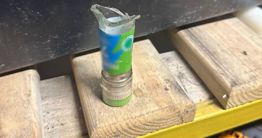 Порезали разбитой бутылкой: трое студентов из Пинска избили мужчину и его сына на ж/д станции