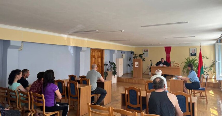 В Пинске рассмотрен ряд дел о последствиях злоупотребления алкоголем: от краж до направления в ЛТП