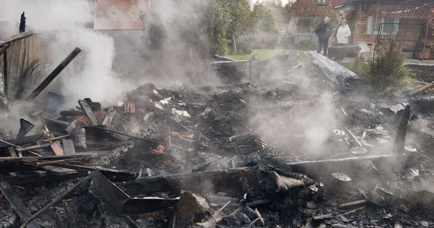 Три пожара за неделю: ЧП на штрафстоянке в Пинске, автомобиль в Заполье и дачный переполох