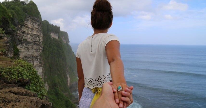 Как любят путешествовать за границу белорусские туристы - семьей или парами?