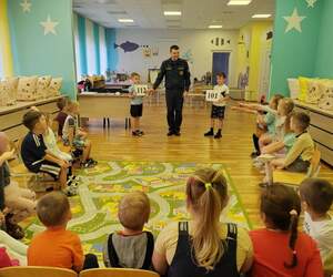В Пинске в детсаду №21 прошёл урок пожарной безопасности МЧС для детей и родителей