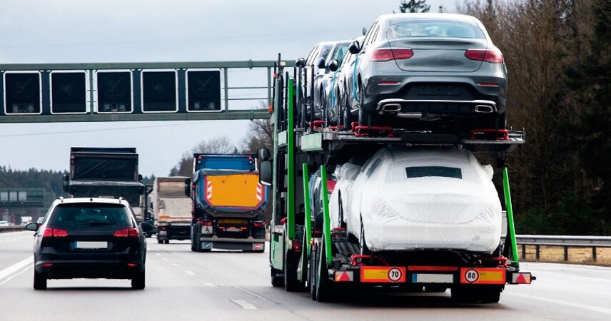 Китай резко увеличил пошлины на импорт автомобилей