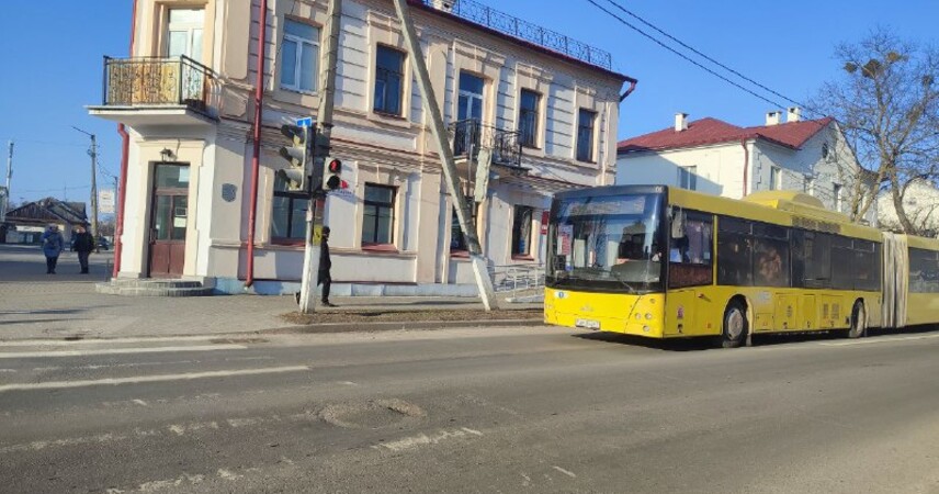 В Пинске новые тарифы на автобусные перевозки вступят в силу с 5 апреля 2025 года