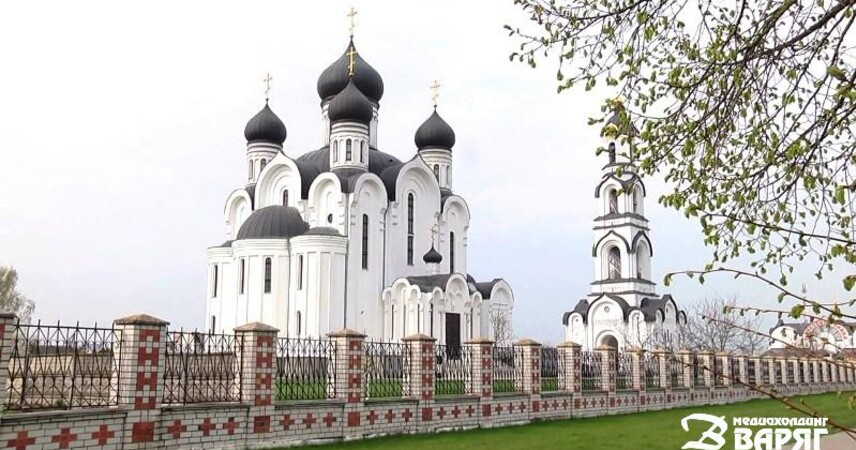 Расписание пасхальных богослужений и освящения пасох в храмах Пинска в 2025 году