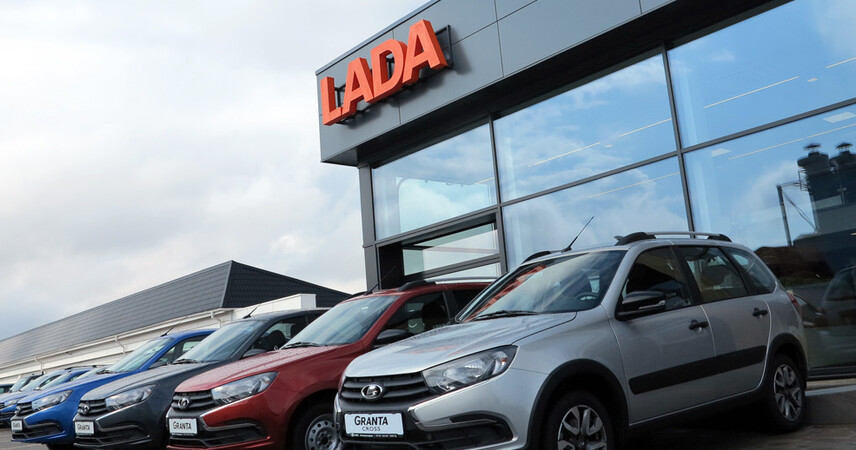 Почему LADA в Беларуси дешевле, чем в России? В концерне «АвтоВАЗ» ответили