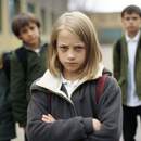 Нецензурная брань и штрафы: специалист ЦГЭиОЗ напомнила о наказании для подростков и их родителей