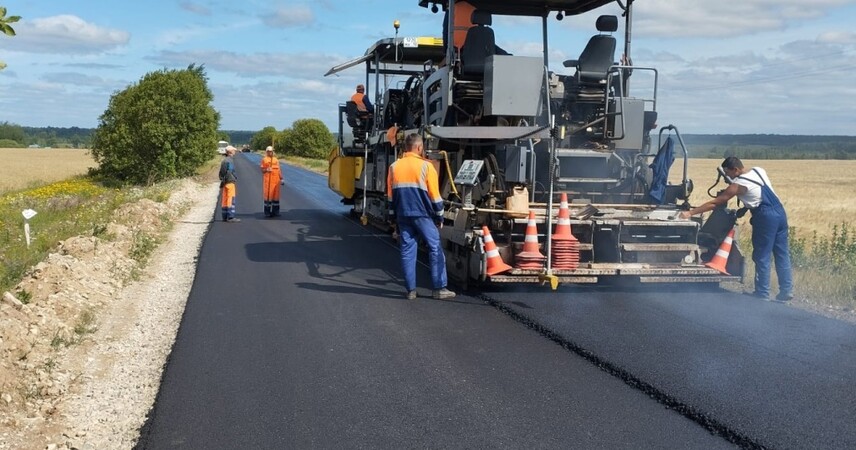 В Брестской области планируют отремонтировать 350 км местных дорог в 2025 году. Ключевой объект - в Пинске