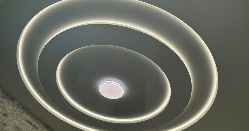 Как выбрать натяжной потолок: советы по монтажу и выгодные предложения в Пинске