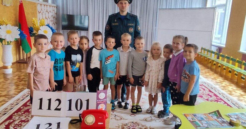 101 и 112 наизусть: в детсаду №39 Пинска прошёл день пожарной грамотности от МЧС