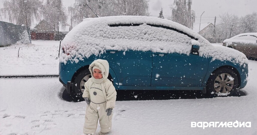 В Пинске утром 22 ноября выпал первый снег