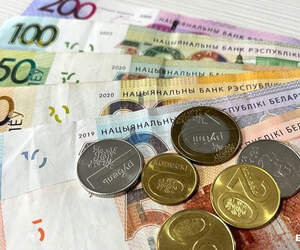858 рублей: новый размер минимальной заработной платы в Беларуси установлен с 1 января 2026 года