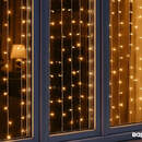 Штрафы за гирлянды на окнах реальны. Рассказываем, в каких случаях