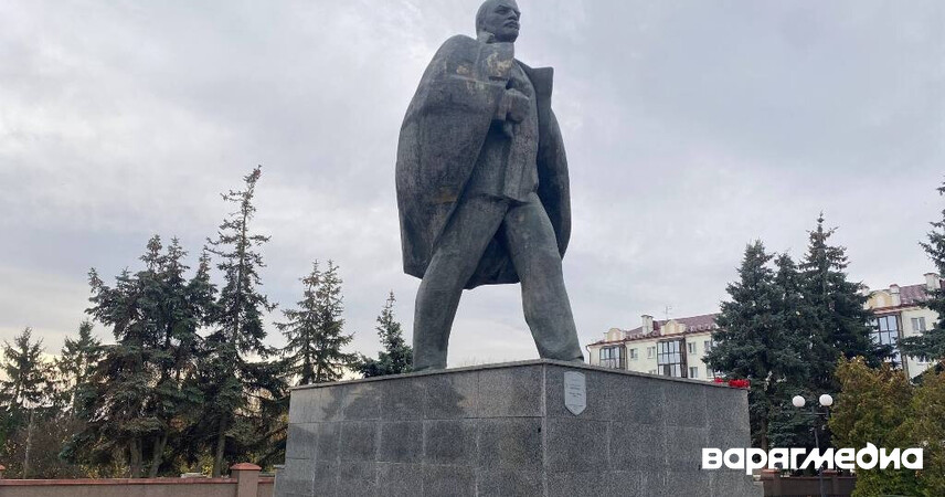 Пинск отметит День Октябрьской революции: митинг и возложение цветов 7 ноября