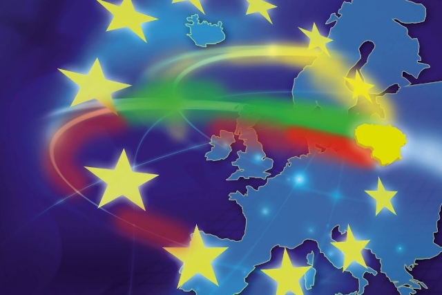 Беларусь и ЕС проведут консультации по упрощению визового режима