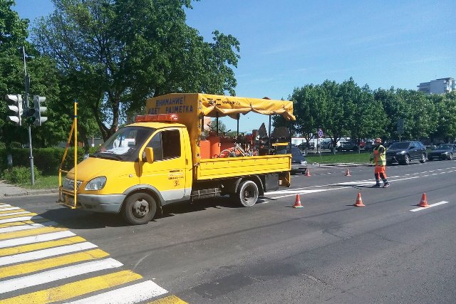 В Пинске обновляют разметку: что изменится на дорогах города - фото