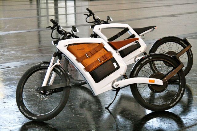 Электрический велосипед - фото