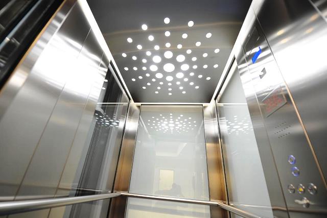 В Брестской области заменят 268 лифтов, из них 54 в Пинске