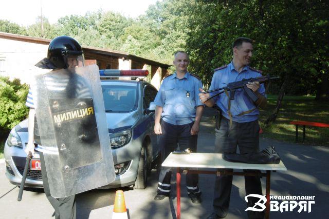 Правоохранители провели профилактическую акцию в детских лагерях «Поречье» и «Свитанок» - фото
