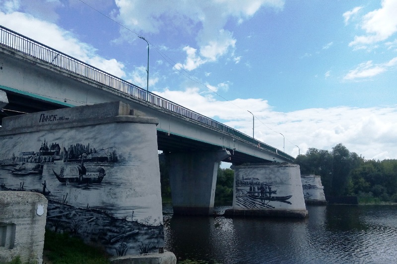 Автомобильный мост через реку Пина - фото, 2019