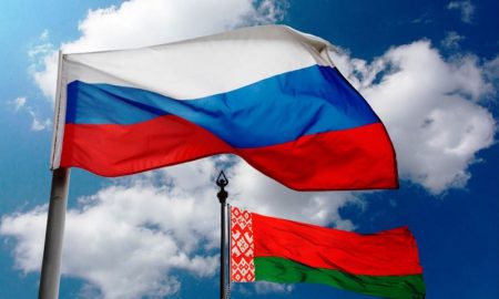 Беларусь и Россия, флаги, карантин для въезжающих из России, фото