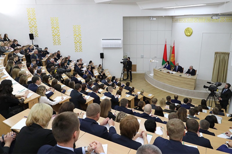 Лукашенко рассказал, чем бы хотел заниматься после президентства - фото