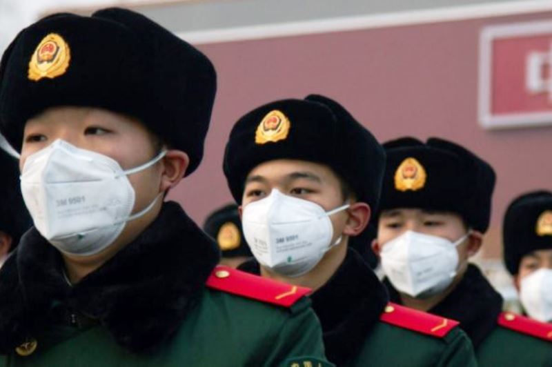 Китай обвинил США в «развязывании паники» из-за коронавируса - фото