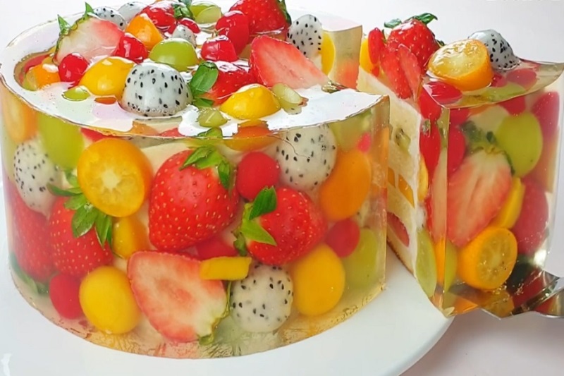 фруктово-ягодный торт