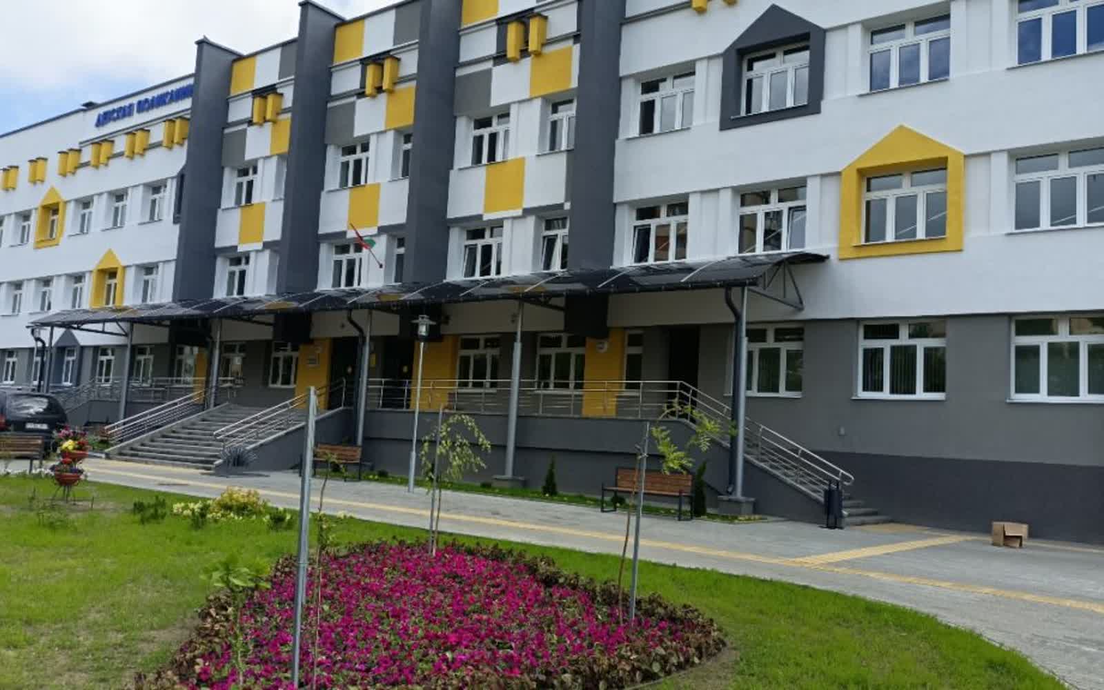 Минздрав разъяснил порядок оформления медсправок для школьников