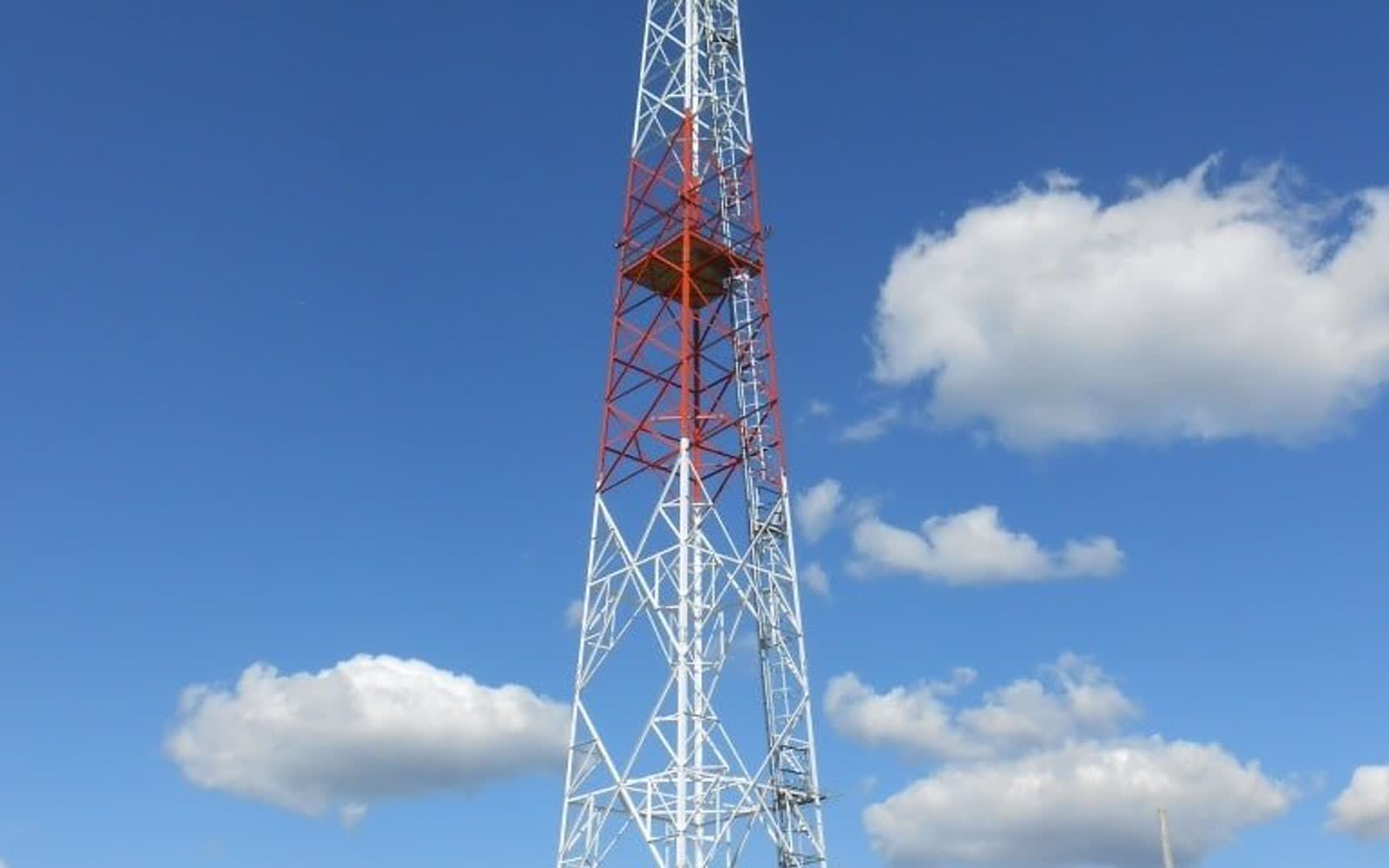 Сотовые вышки LTE будут строить вдоль автодорог Беларуси