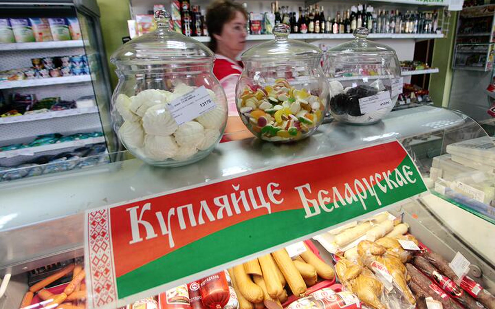 МАРТ вводит новые нормативы — белорусских товаров на полках станет больше