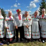 Сельчане на празднике Дня деревни