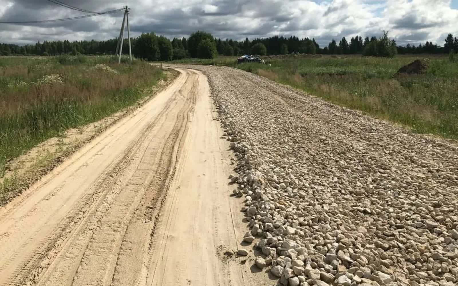 Гравийные дороги в Беларуси заменят асфальтом