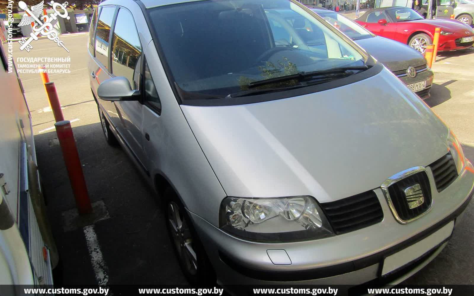 Брестские таможенники изъяли автомобиль SEAT ALHAMBRA с изменённым VIN