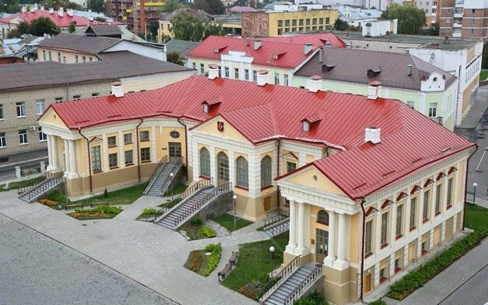 Август в Пинске: 67 новорождённых и 116 новых семей — итоги ЗАГС